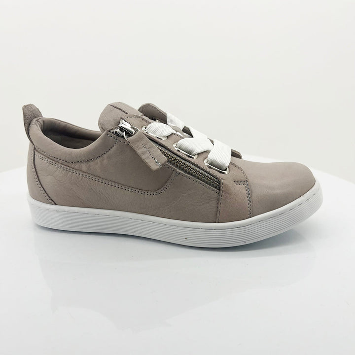 Ticket Sneaker - Taupe - RS39 - Pizazz BoutiqueRilassare