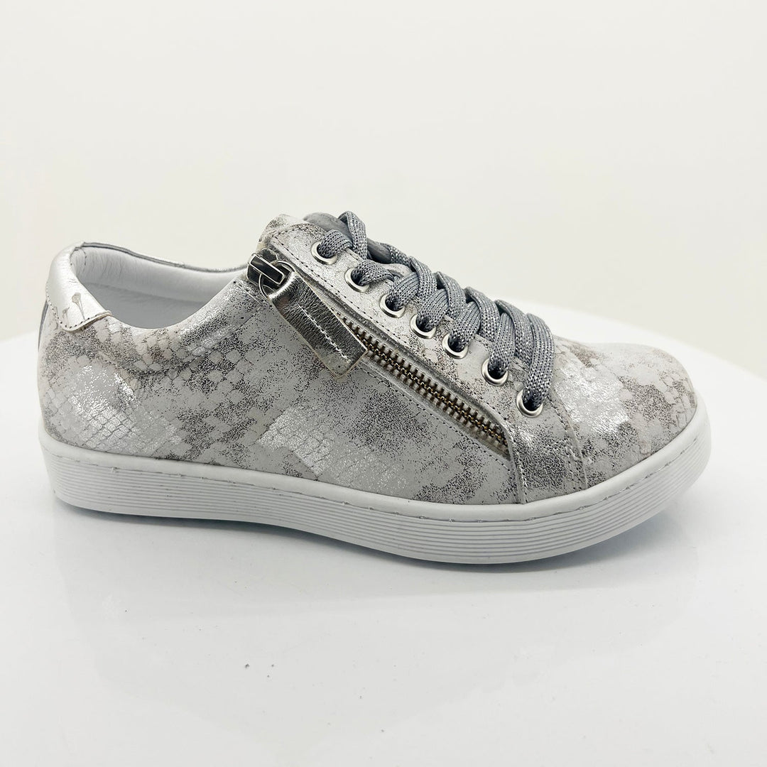Token Sneaker - Silver Snake - RS11 - Pizazz BoutiqueRilassare