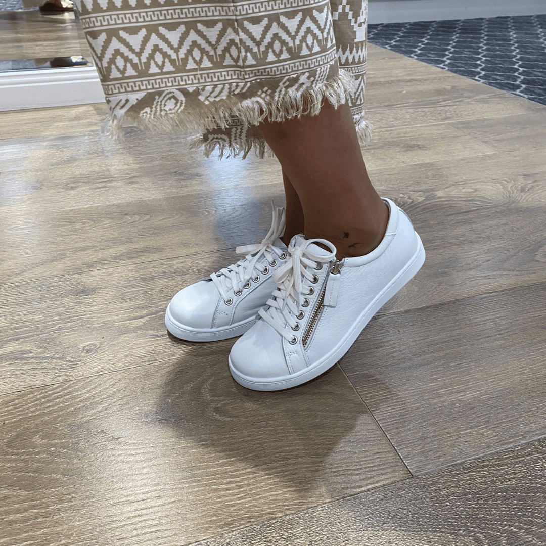 Token Sneaker - White - RS11 - Pizazz BoutiqueRilassare