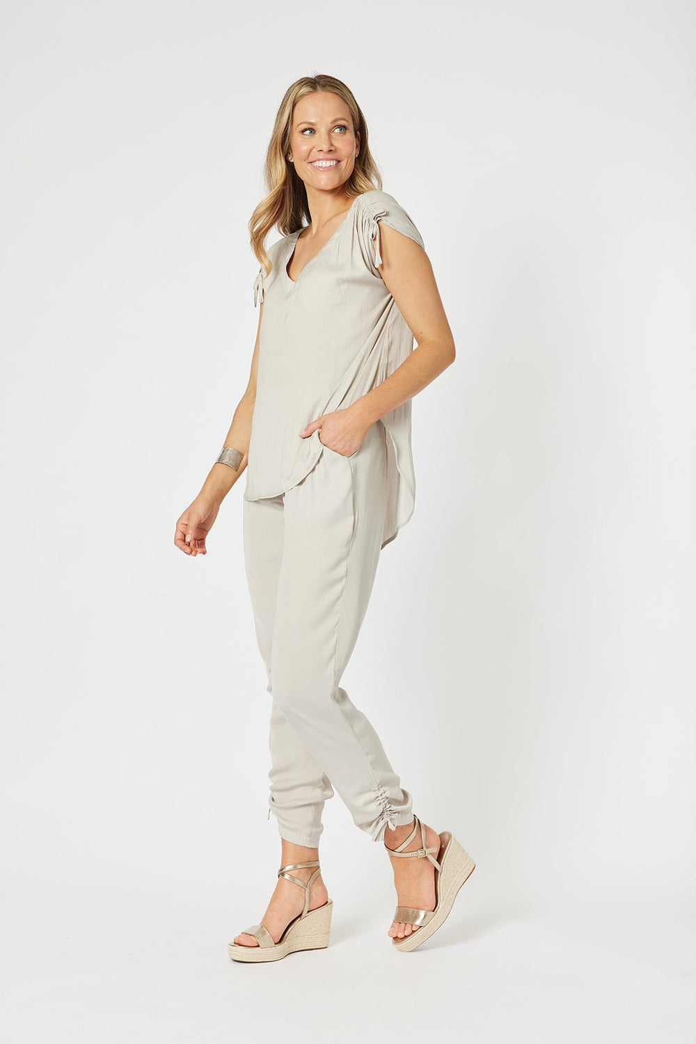 Traveller Luxe Side tie Pant - Champagne - HV3 - Pizazz BoutiqueHammock & Vine