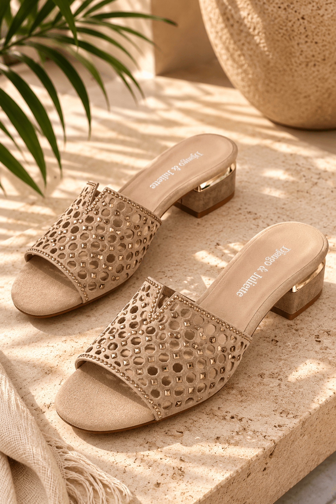 Tropics Jewel Slides - Sandy/Gold - DJ68 - Pizazz BoutiqueDjango & Juliette