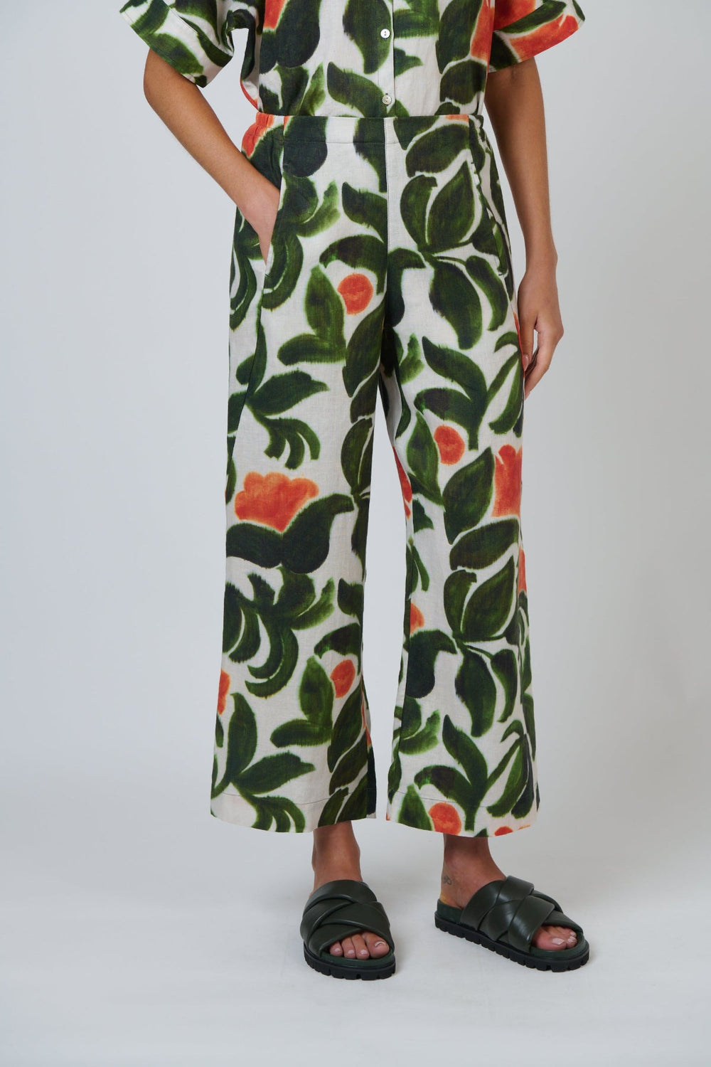 Tuileries Linen Pant - Pizazz BoutiqueNaturals By O & J