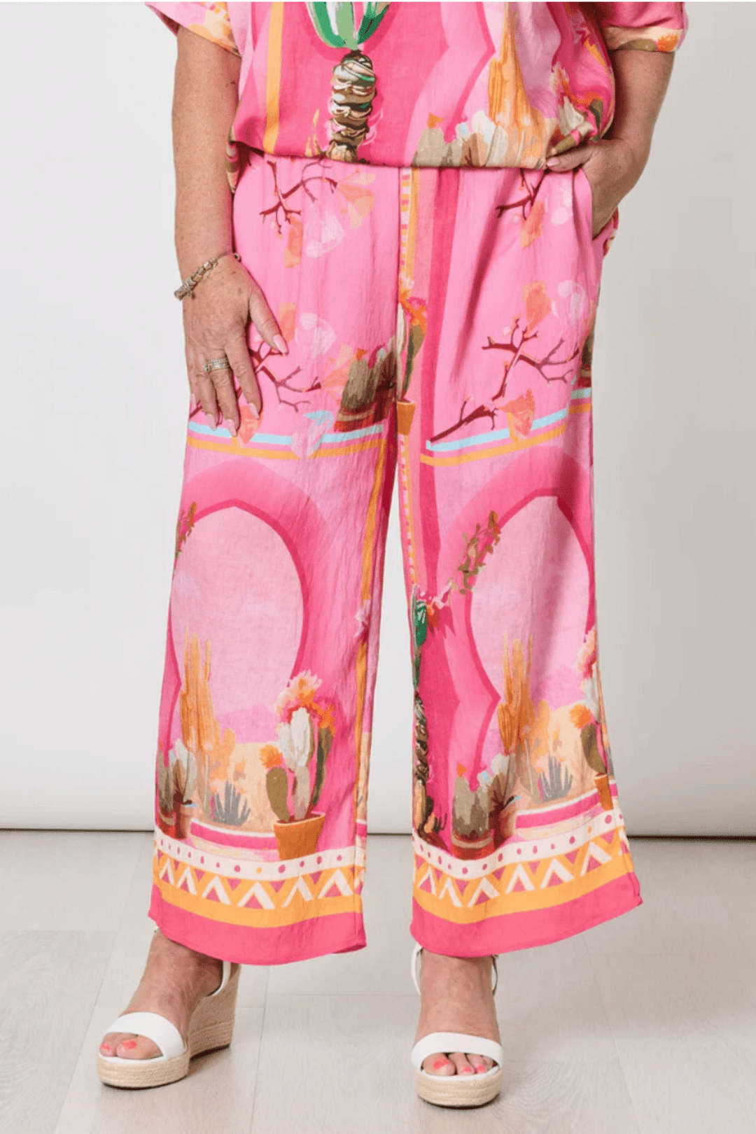 Tulum Pant - Pink Multi Print - TZ26 - Pizazz BoutiqueThreadz