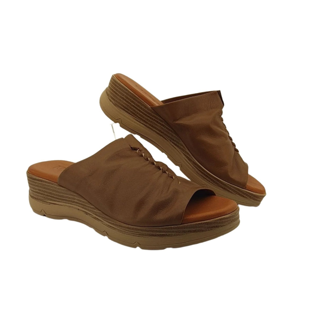 Vienna Heeled Slide - Mid Brown - MG2 - Pizazz BoutiqueMago
