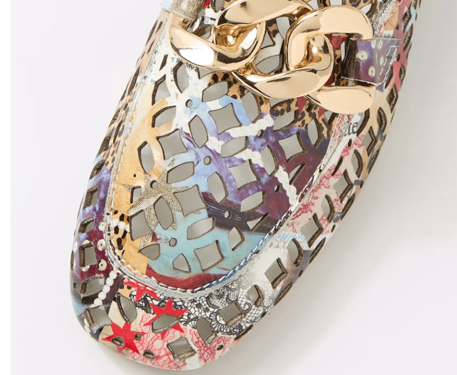 Vooper Flats - Collage - DJ29 - Pizazz BoutiqueDjango & Juliette