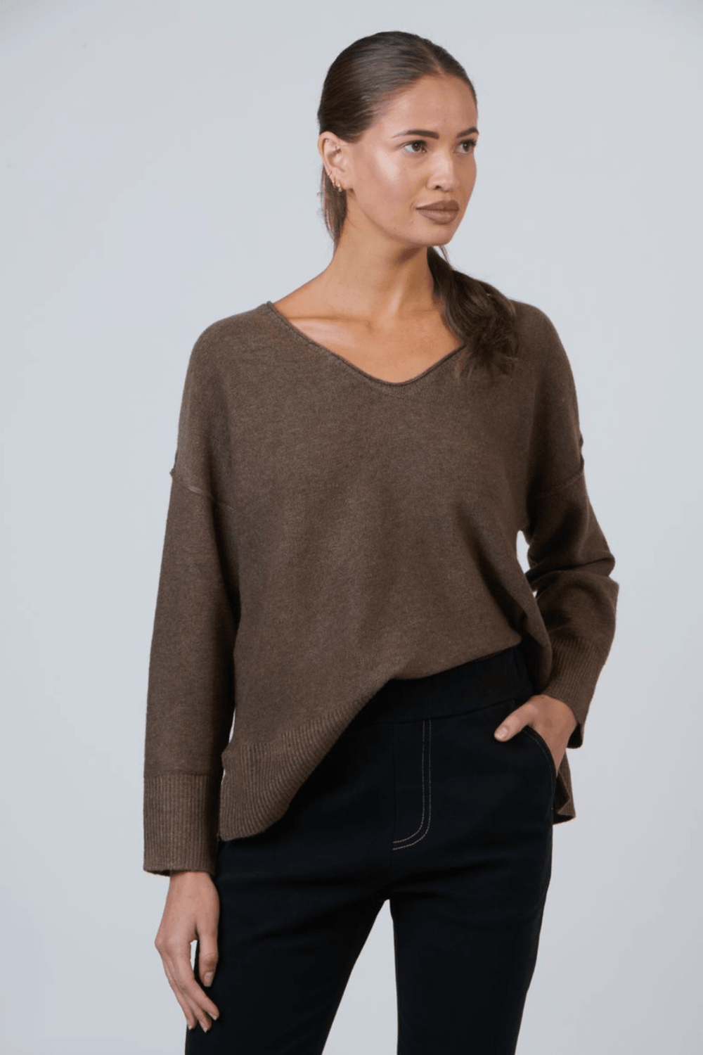 Walker Knit - Chocolat - N11 - Pizazz BoutiqueNamastai