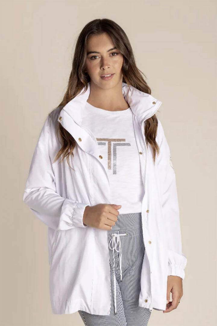 Two-T's spray jacket in white front view open
