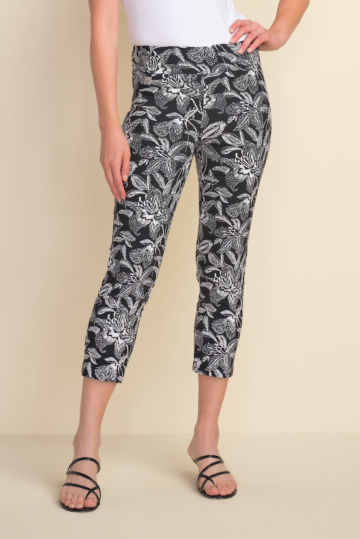 Joseph Ribkoff - Lydia Floral Crop Pants - Pizazz Boutique