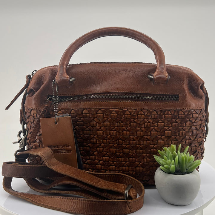 Diamond Weave Shoulder Bag - Chestnut - ML39