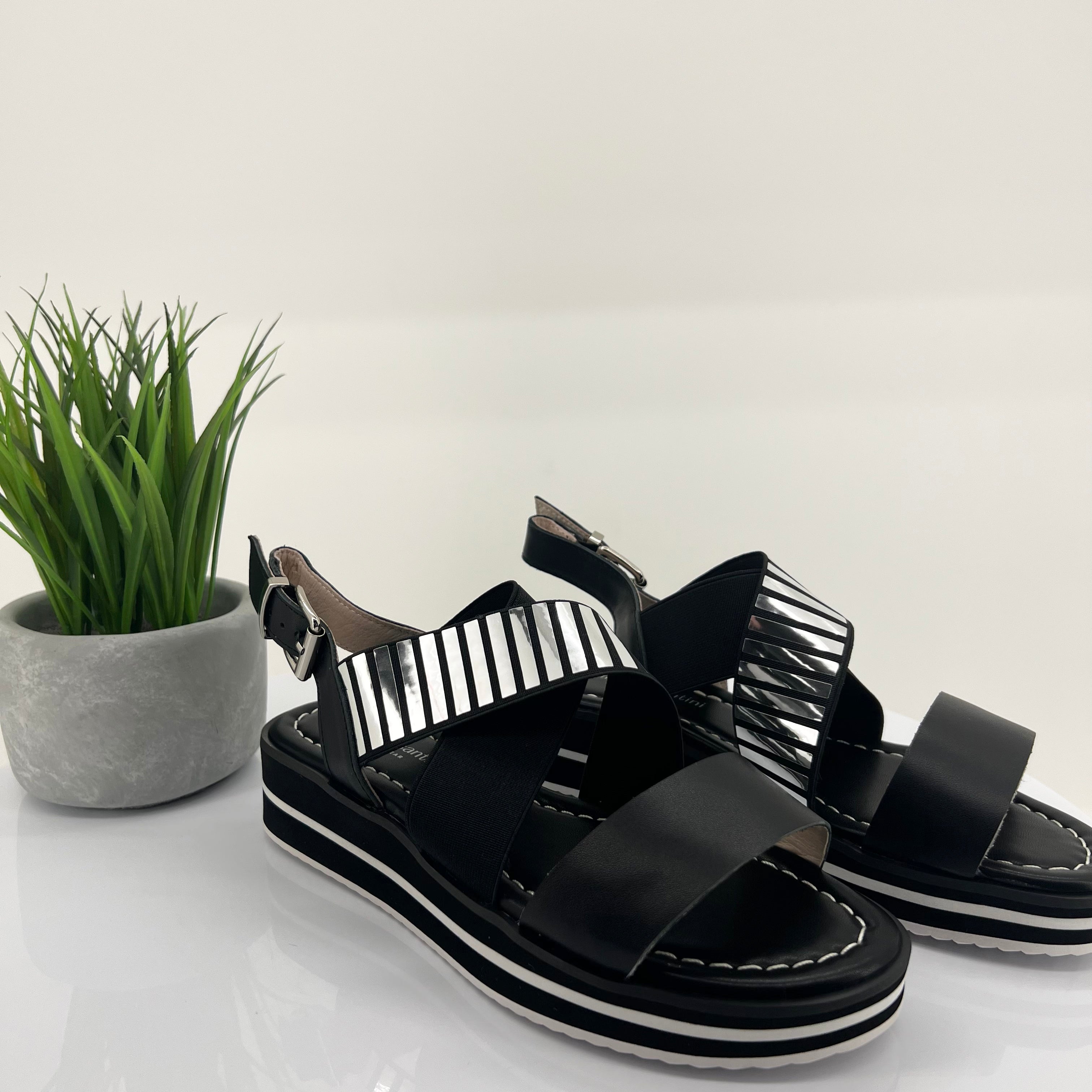 Pepper Strappy Sandals by Verali Online | THE ICONIC | Australia